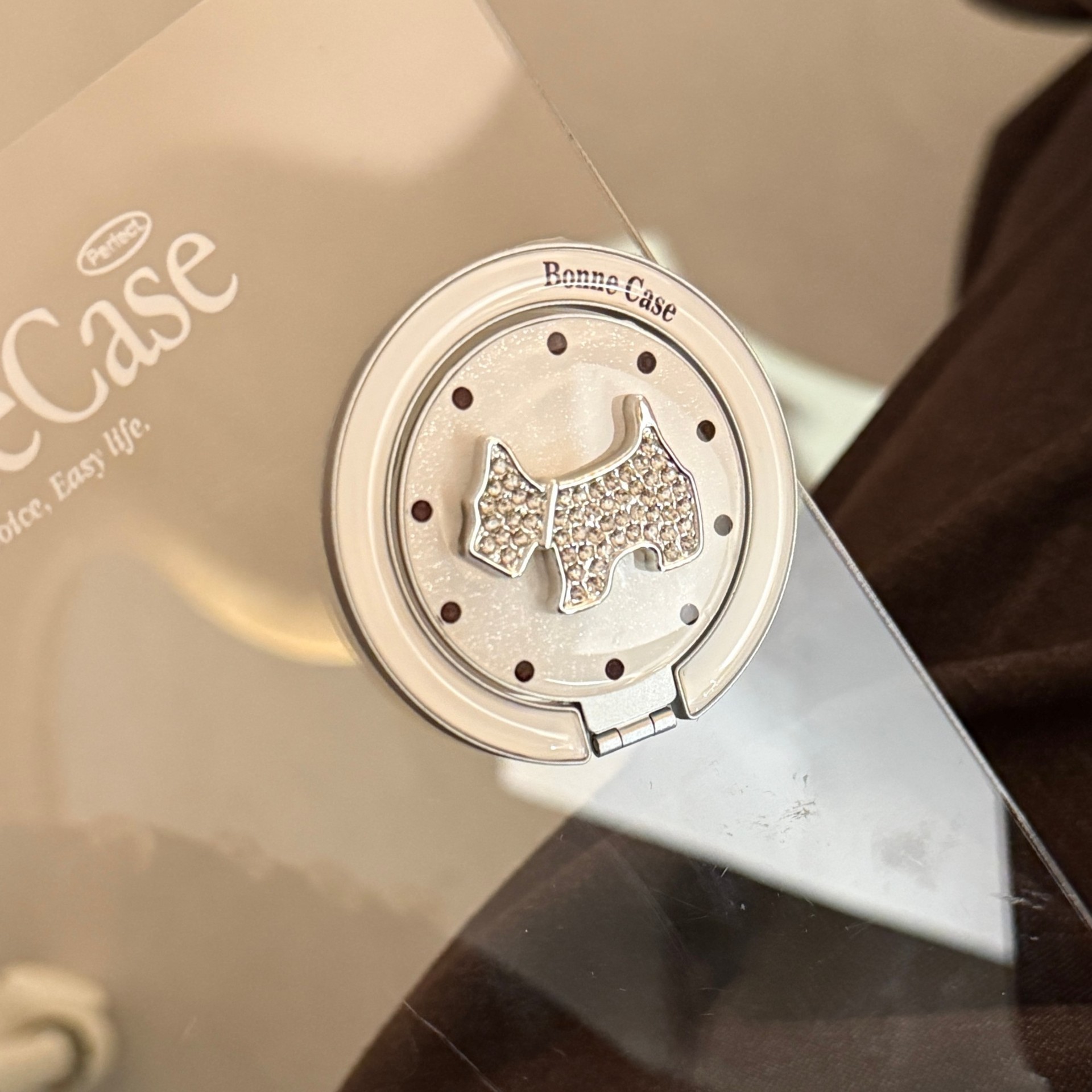 Magnetyczny uchwyt na telefon  – Phone Accessories Stand recenzja i cena